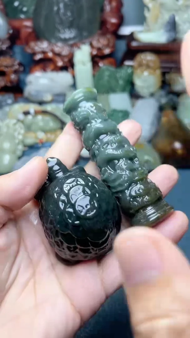 未镶嵌和田玉把件2