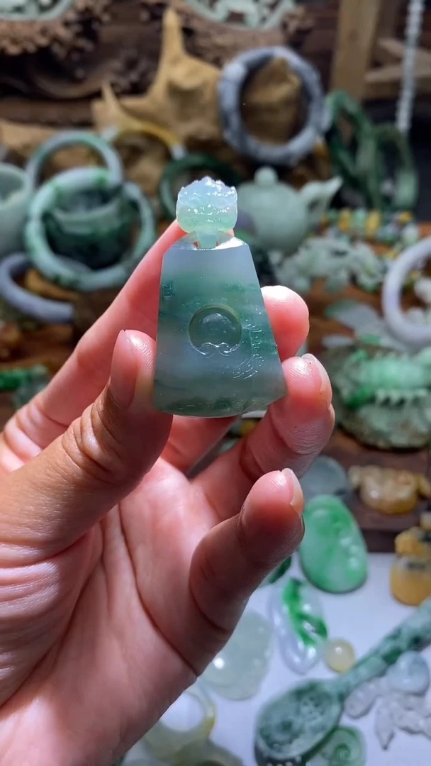未镶嵌定制翡翠毛货