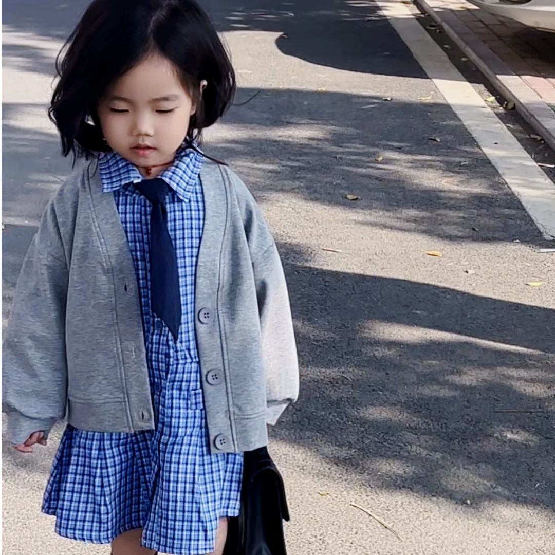 女童春款韩版灰色开衫外套女宝宝春季韩版学院风连衣裙