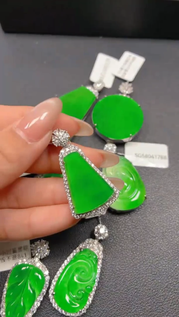 银S925镶嵌挂件翡翠1