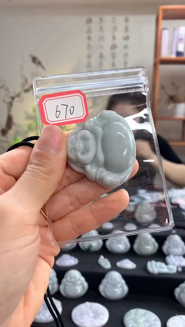 【闪购商品】翡翠颈饰未镶嵌佛公670