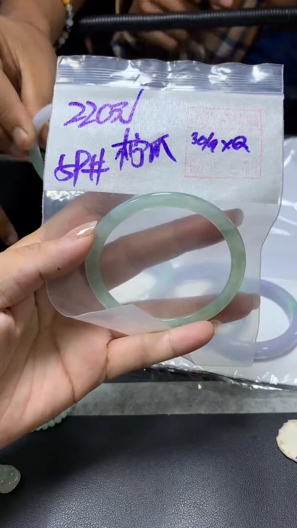 未镶嵌定制翡翠柠**瓜+手镯59#220元  毛货需抛光