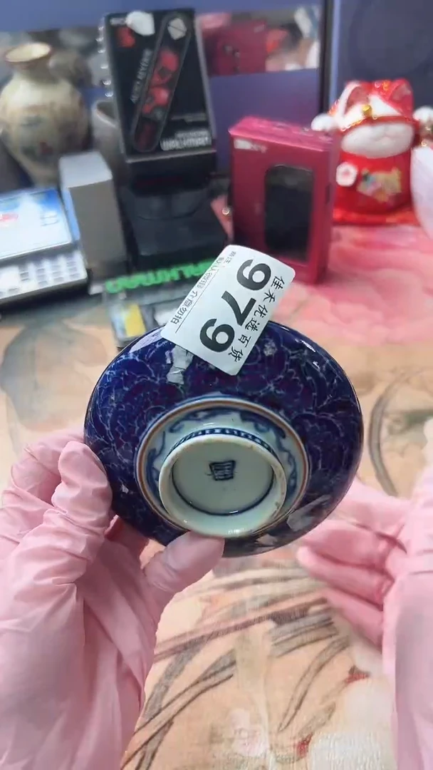 手工艺品琉璃大*蓝色花纹造型