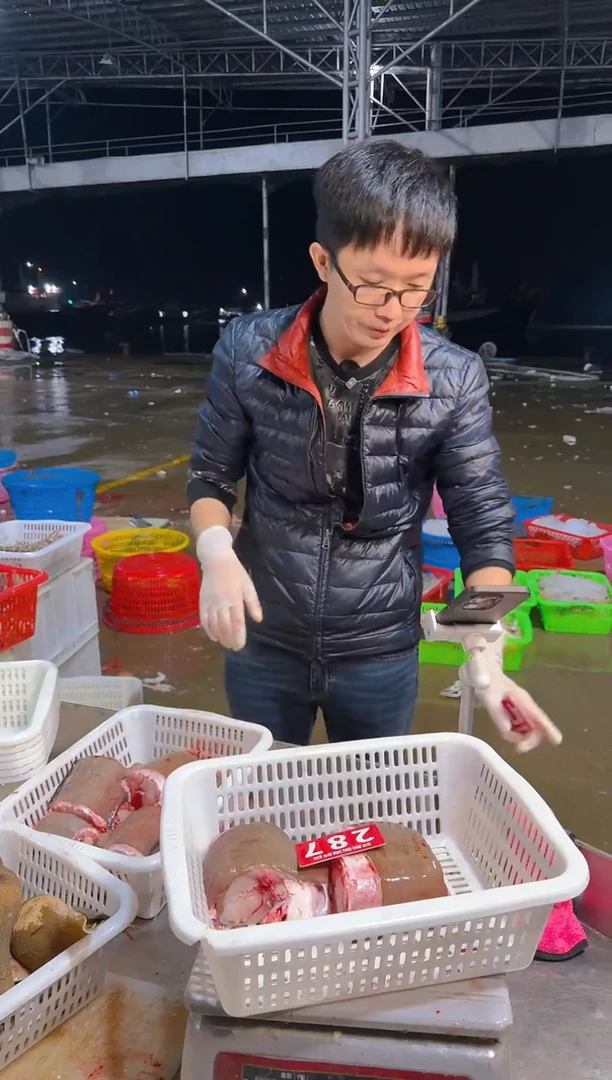 中国大陆老*童红鳗11111111111111111111