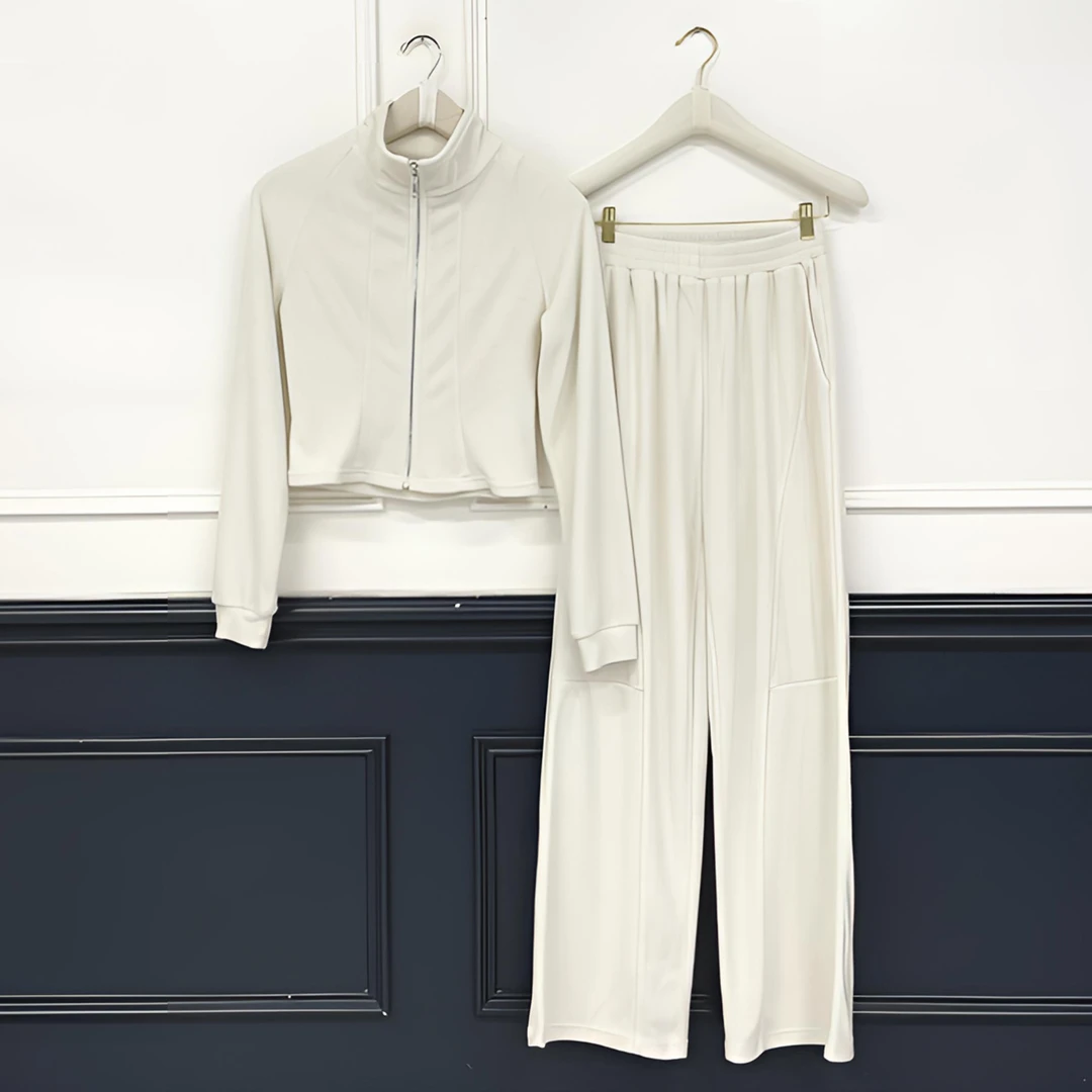 【壁虎姐】F2025新款 白色牛奶绒半高领拉链上衣 松紧腰直筒裤套装