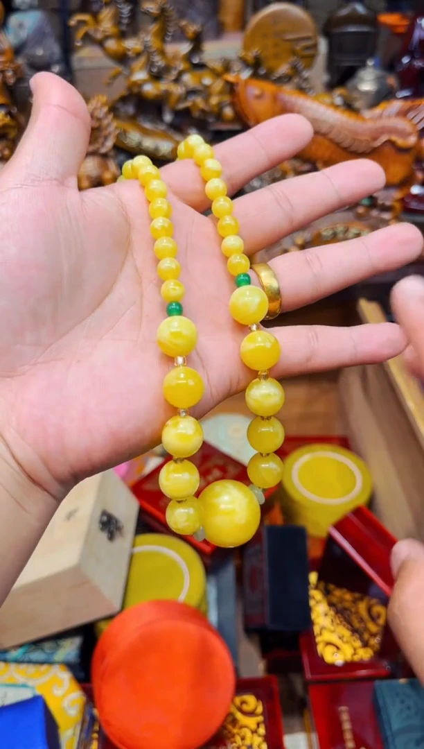 未镶嵌蜜蜡裸石Q瑞哥专属高端精品90