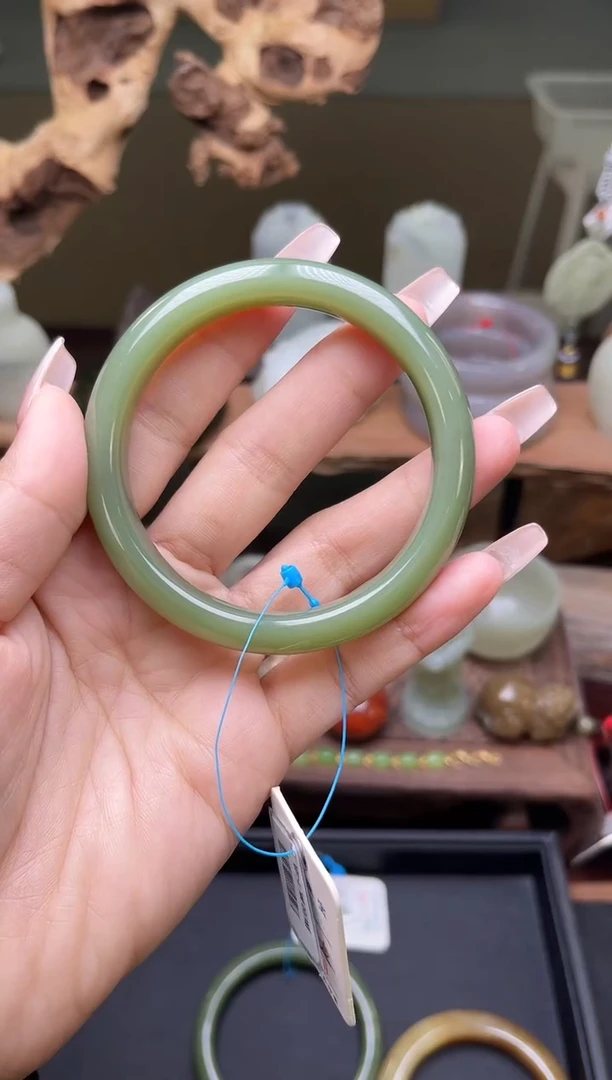 【闪购商品】和田玉手镯未镶嵌若羌青黄口 58圈9006510