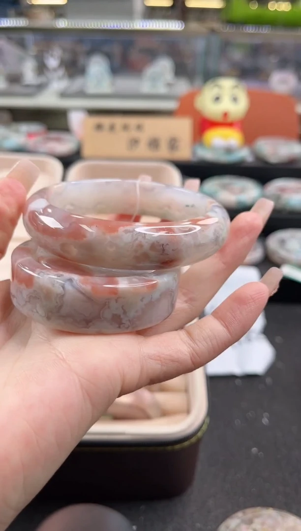 未镶嵌手镯石英质玉尘*丷圈口（赠品镯心）