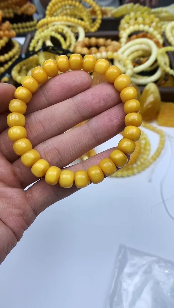 裸石琥珀未镶嵌手串