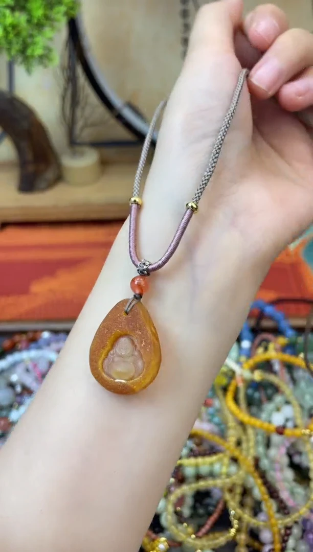 【闪购商品】蜜蜡颈饰未镶嵌175手串