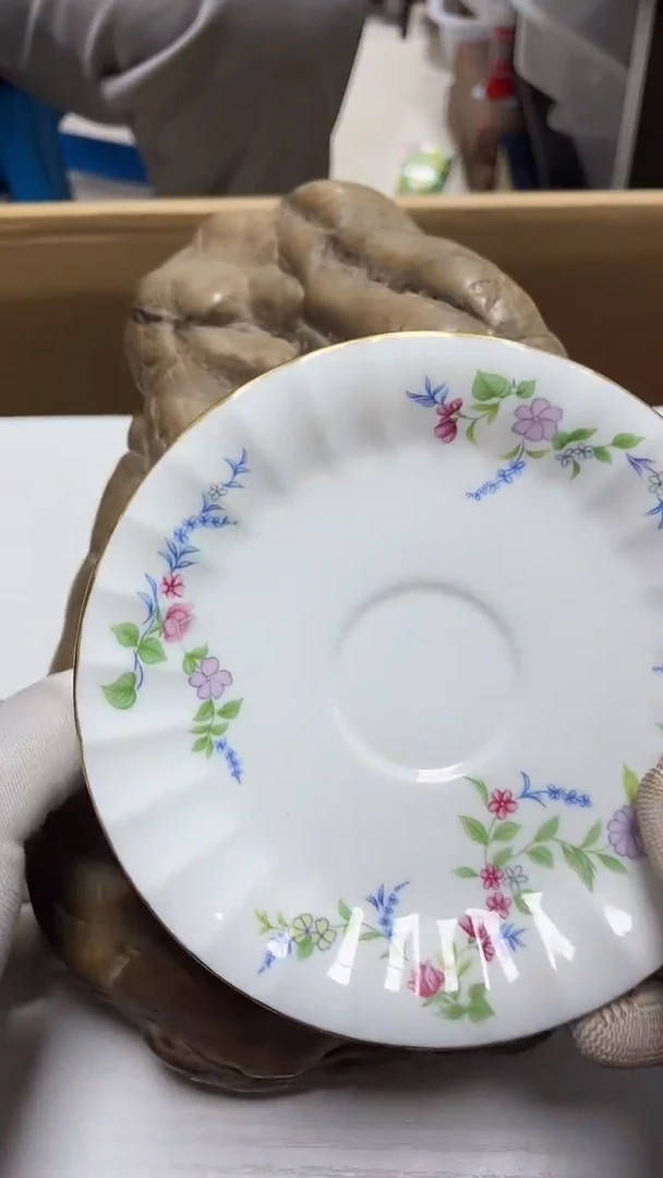 瓷片工艺品杂项勇**心3055