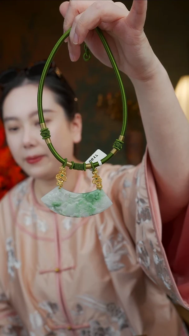 颈饰未镶嵌翡翠0617