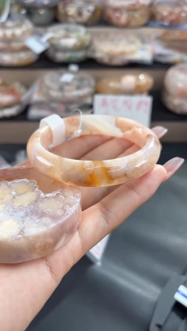 未镶嵌手镯石英质玉55（赠品镯心 不保证完美）