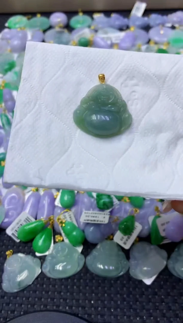 颈饰未镶嵌翡翠天然缅甸翡翠A货