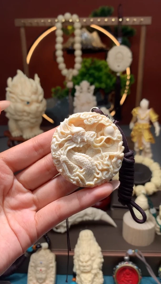 【闪购商品】菩提根/象牙果手串【重工版】龙凤呈祥