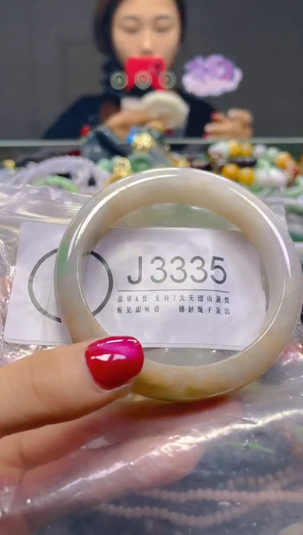 颈饰未镶嵌翡翠58-60/J/翡翠A货，一件也是批发价