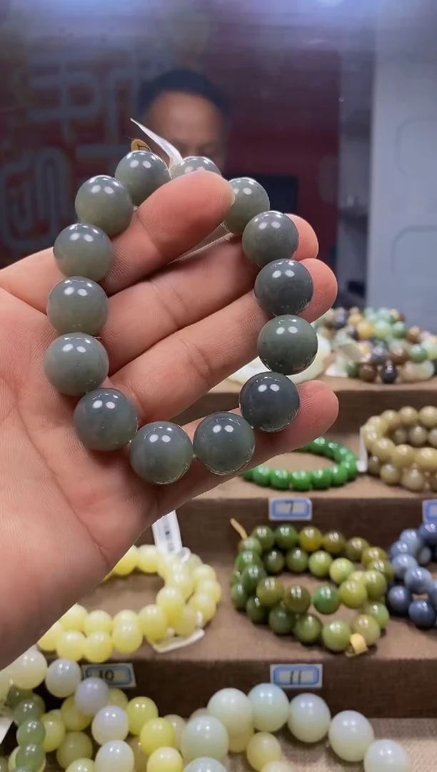 【闪购商品】和田玉手链未镶嵌，