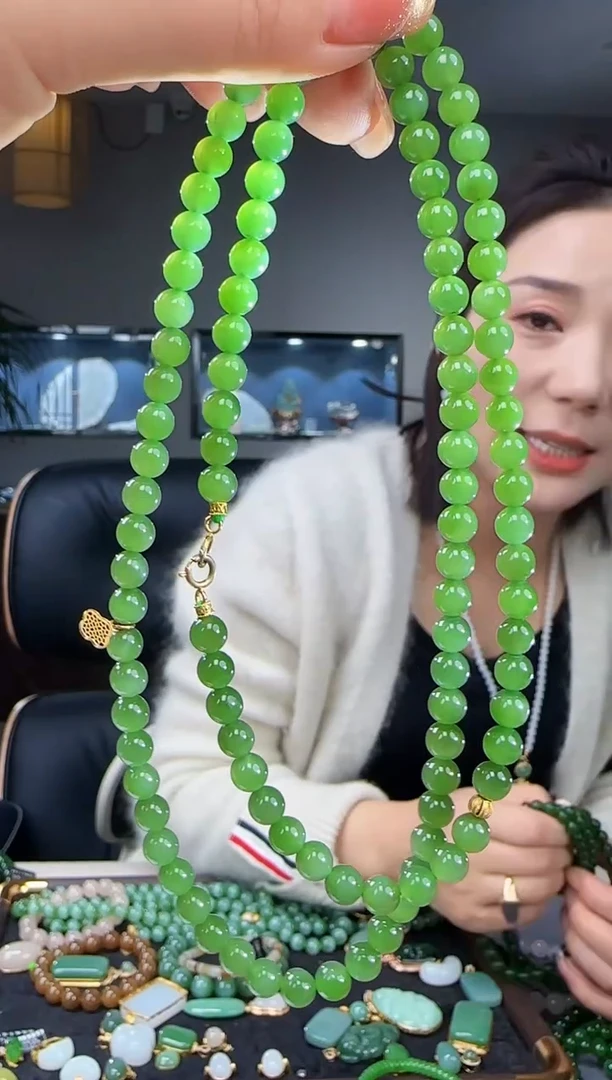 吊坠(不含链)18K金镶嵌和田玉1