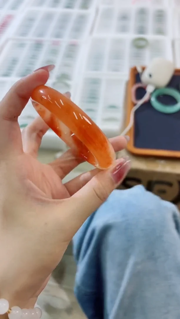 未镶嵌手镯石英质玉191-59JU