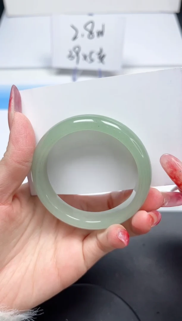 【闪购商品】石英质玉手镯未镶嵌103/52.9