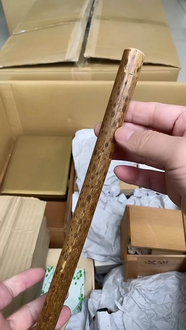 日瓷回流斑竹筒一个