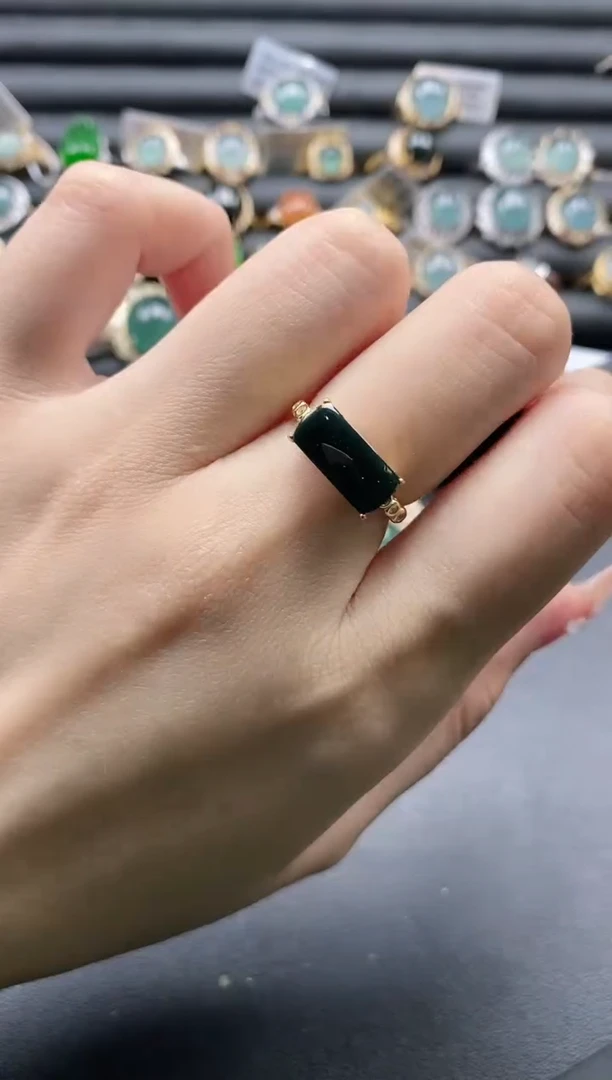 【闪购商品】翡翠戒指银S925镶嵌1111-