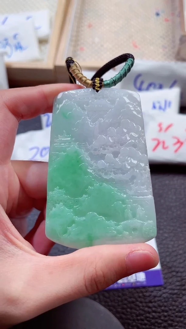 颈饰未镶嵌翡翠00001781