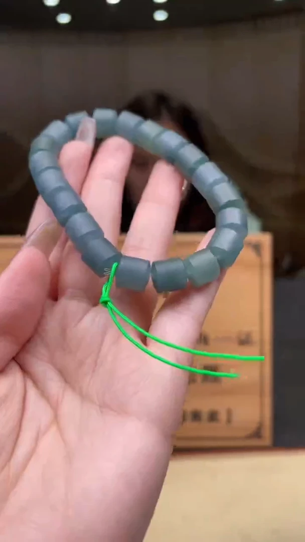 【闪购商品】定制翡翠未镶嵌       *558