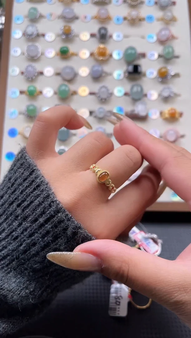 【闪购商品】翡翠戒指银S925镶嵌天然A货翡翠戒指