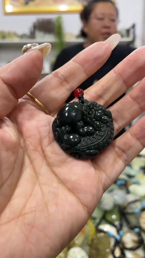 和田玉（糖玉）未镶嵌颈饰多样性发货其中发一件