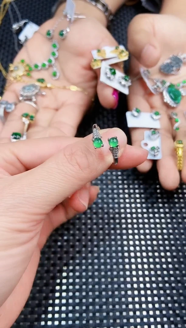 【闪购商品】翡翠戒指未镶嵌11111111