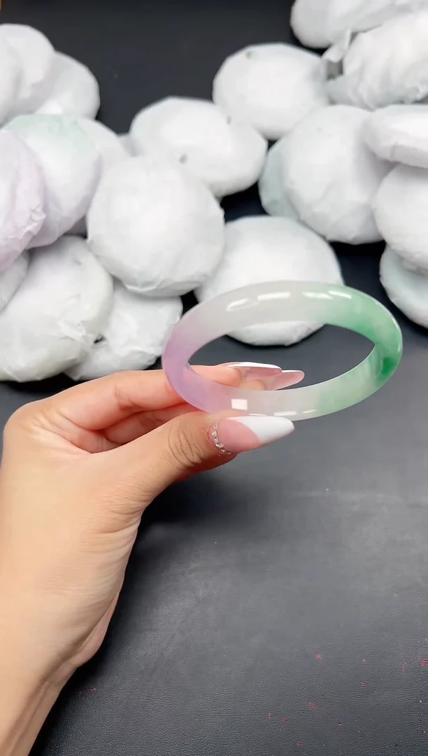 精品手镯，一物一拍E-067