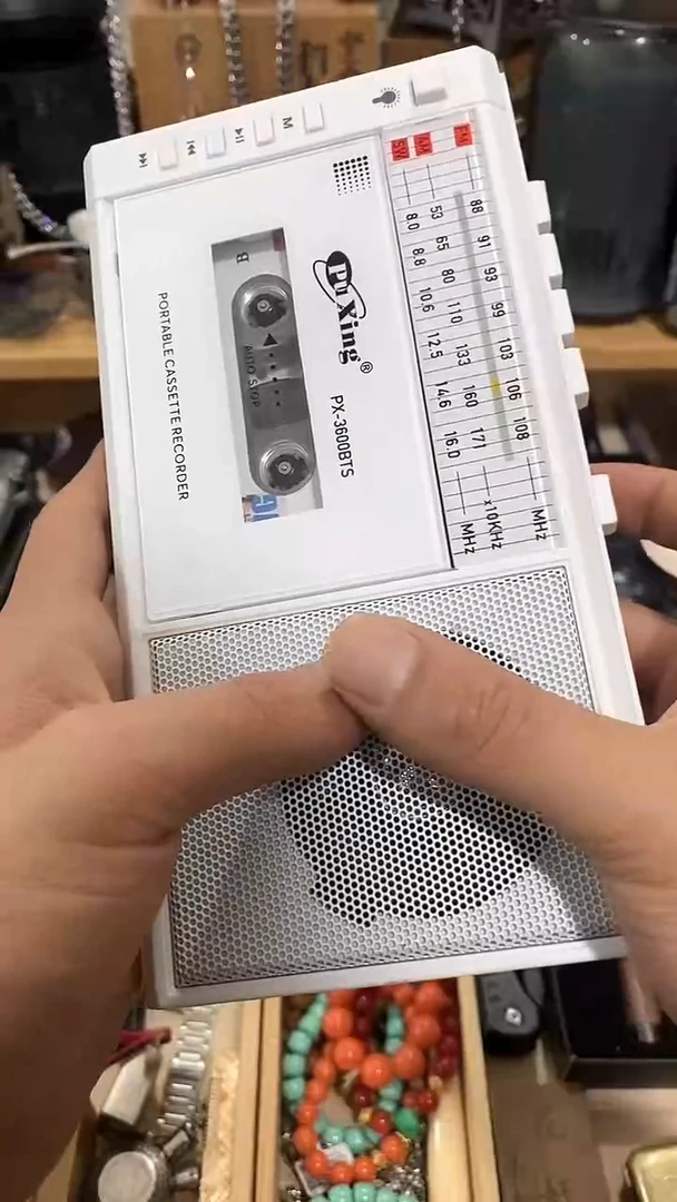 瓷片闪购商品  如图所示