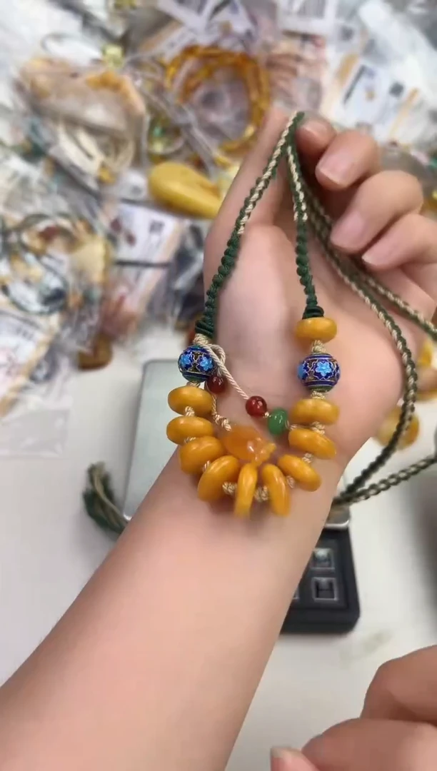裸石琥珀未镶嵌琥珀蜜蜡吊坠