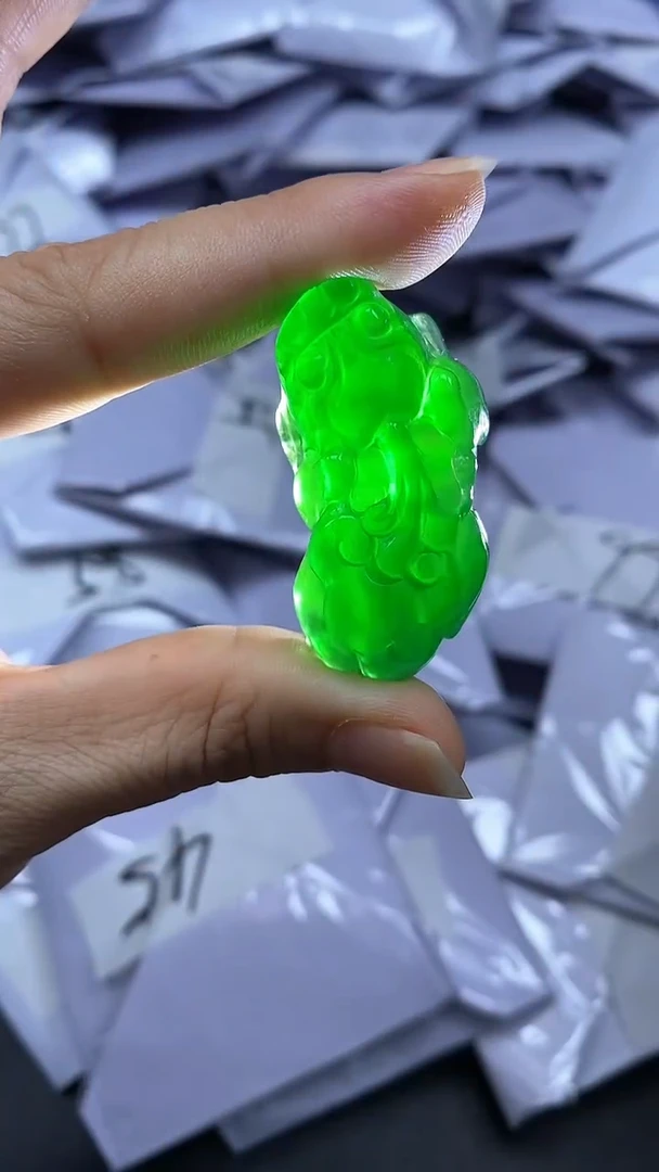 高端甄选吊坠（一物一图）100