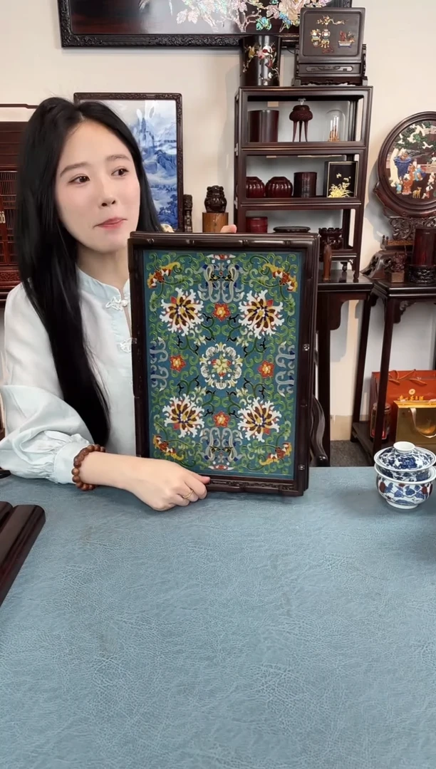 红酸枝木类成套家具景泰蓝
