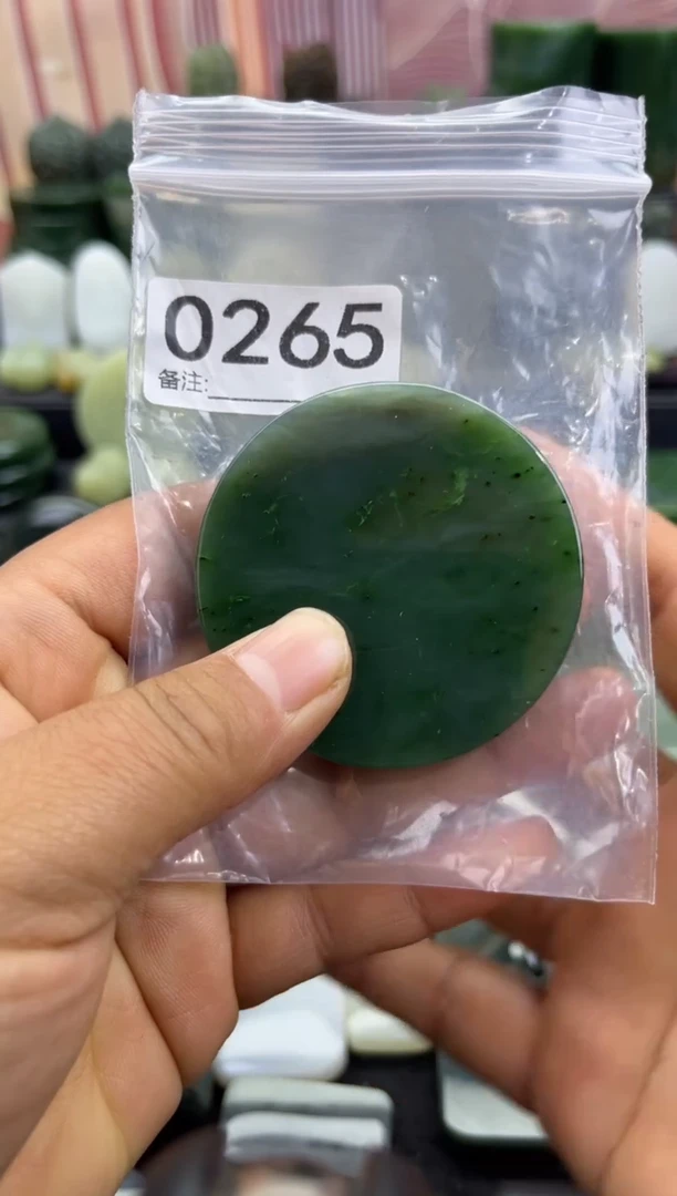 未镶嵌和田玉珠宝半成品镯芯