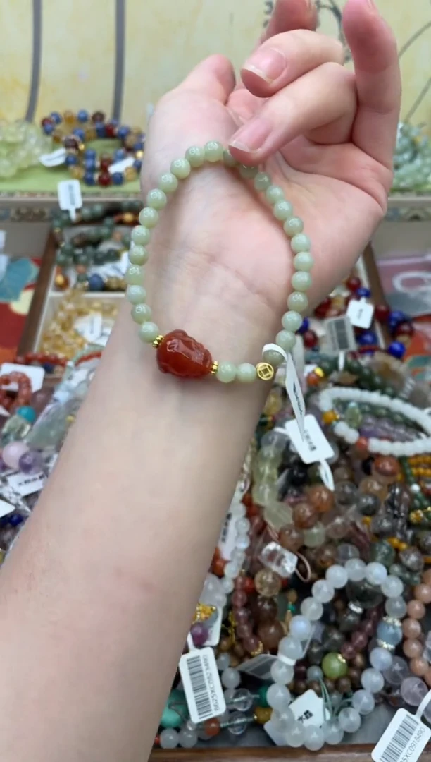 未镶嵌和田玉手饰409