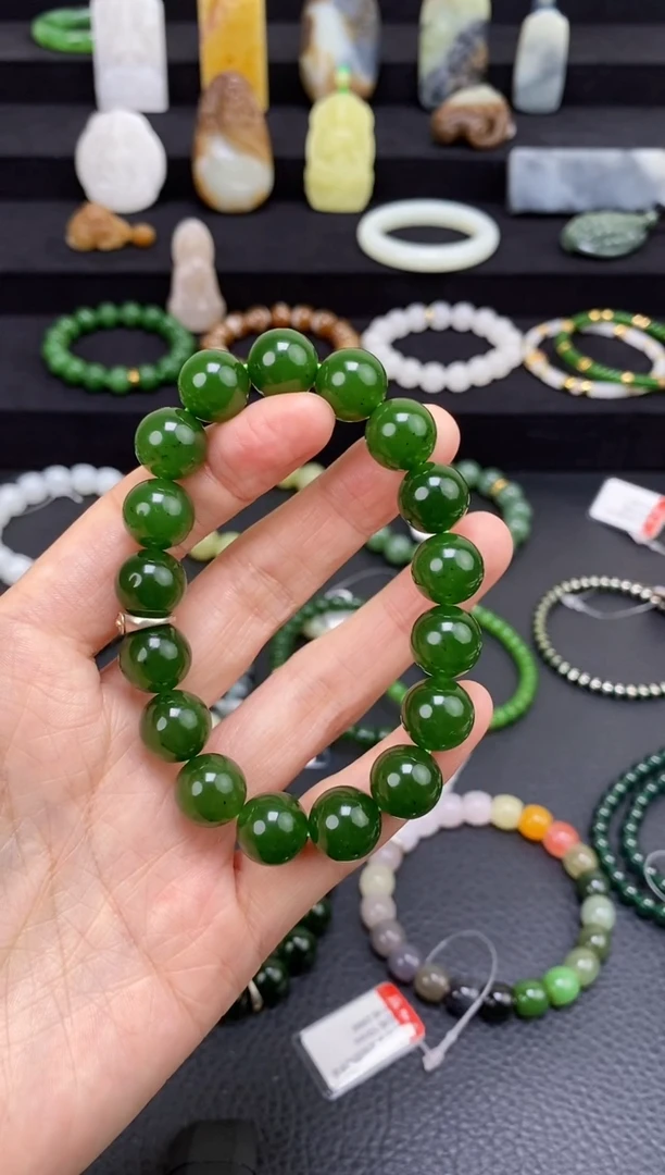未镶嵌和田玉挂件12mm碧玉圆珠手串