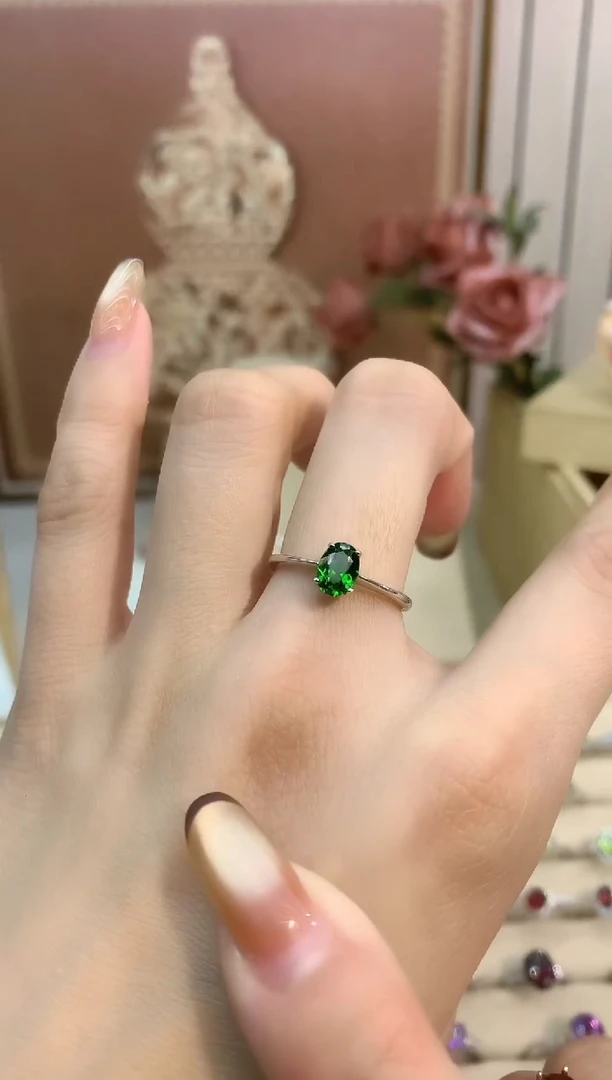 银S925镶嵌透辉石戒指琴瑟透辉石戒指