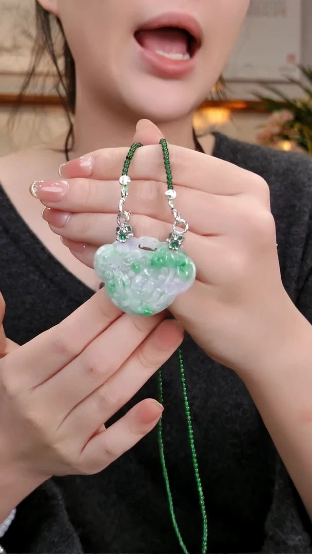 颈饰未镶嵌翡翠国风