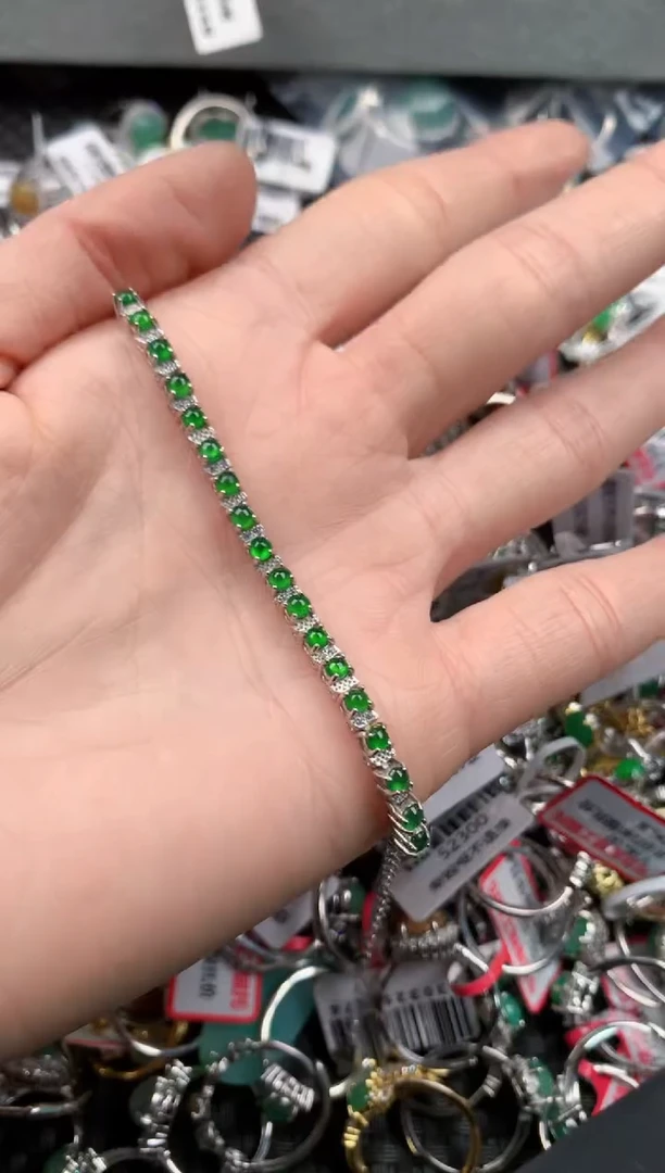 银S925镶嵌戒指翡翠3          5