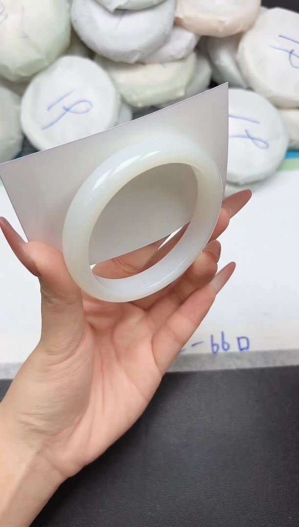 未镶嵌手镯石英质玉17-60.4