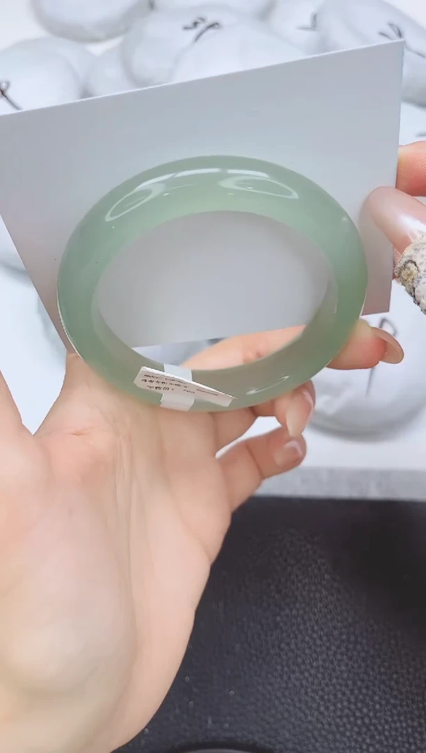 未镶嵌手镯石英质玉192-56.5