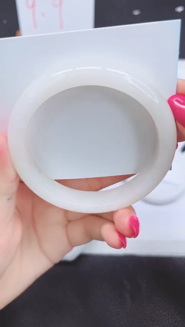 未镶嵌手镯石英质玉274-60.1