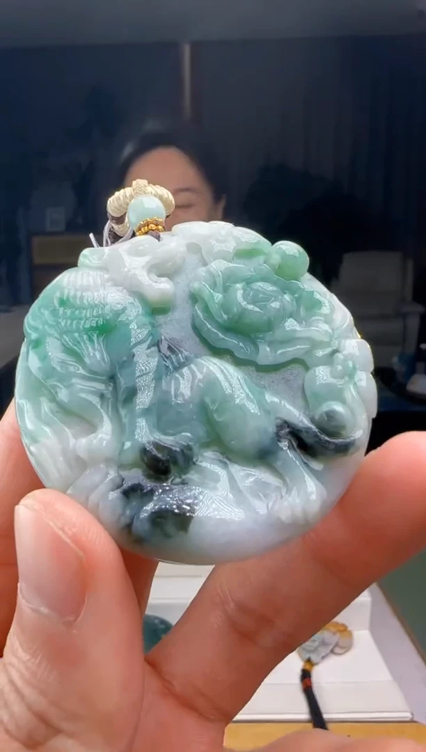 【闪购商品】翡翠吊坠(不含链)未镶嵌DY@@60B7J11637