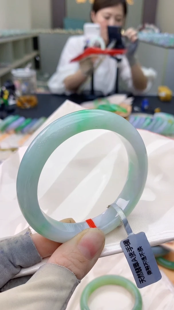 未镶嵌手镯翡翠0299130753