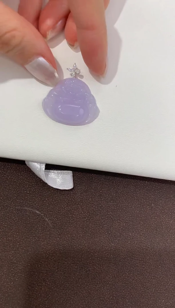 翡翠18K金镶嵌颈饰天然缅甸a货翡翠