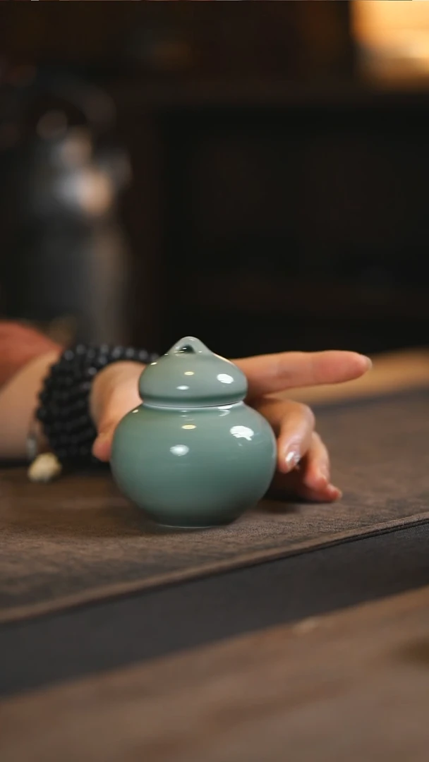 青瓷葫芦茶叶罐家用