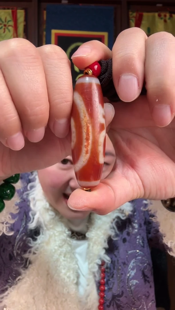 无非金属藏地红肉1眼古珠